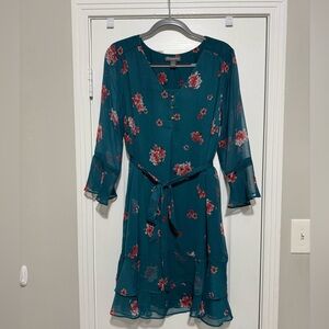 Like New, A Pea in the Pod Floral Maternity dress size Large